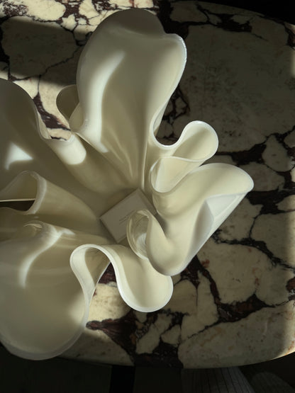 SERENITY sculptural vase